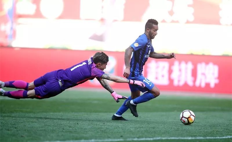  斯图加特青春风暴，U23梯队三人首发  